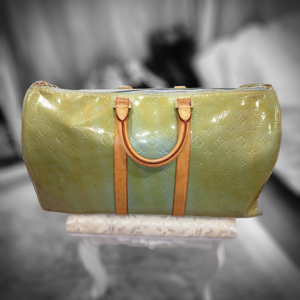 50% OFF SALE! pre-loved Louis Vuitton Vernis hand  luggage carryall
